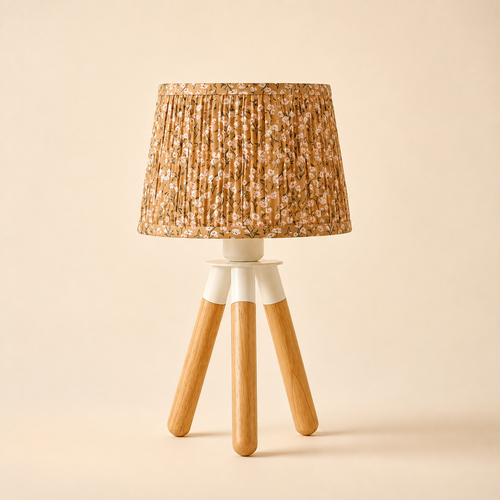 Lampe de chevet trépied en bois — abat-jour en lin