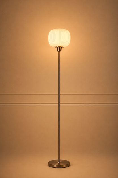 Lampadaire globe en verre albâtre — 164 cm