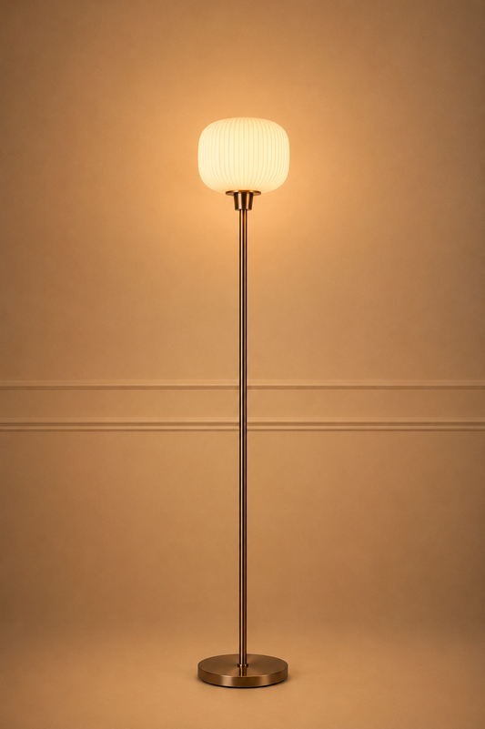 Lampadaire globe en verre albâtre — 164 cm