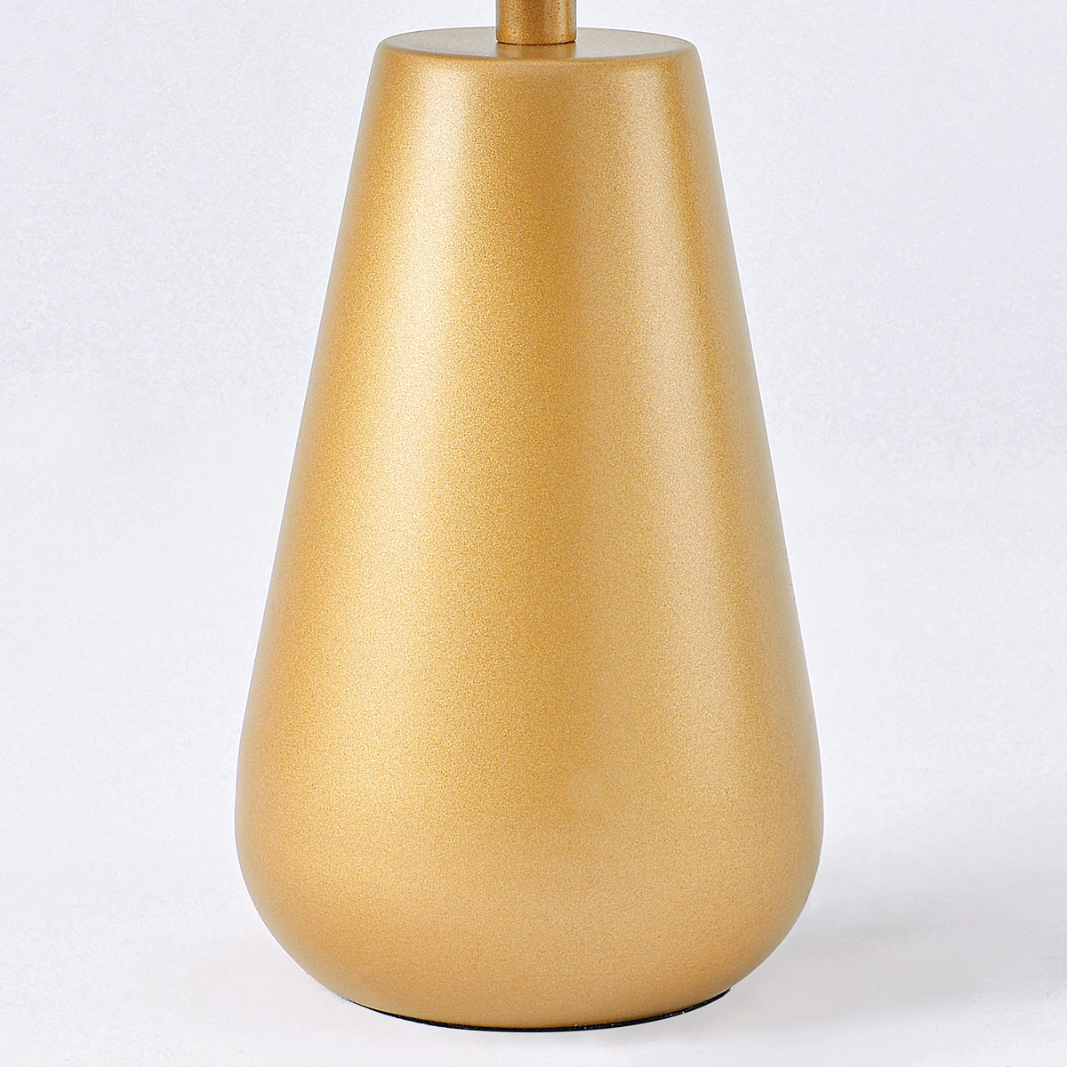 Lampe à poser en métal — abat-jour en lin blanc