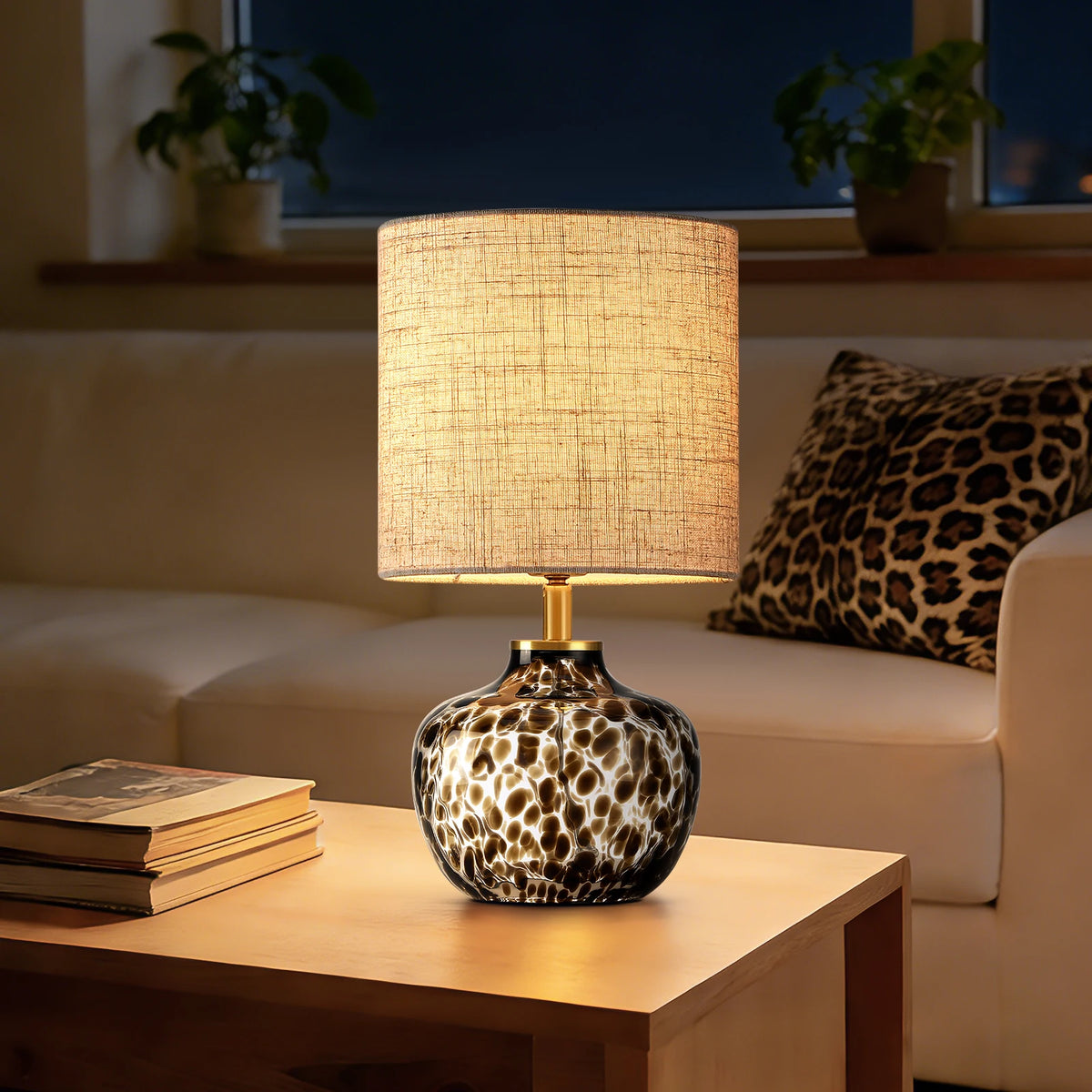 Lampe de chevet cylindre en bois et tissu