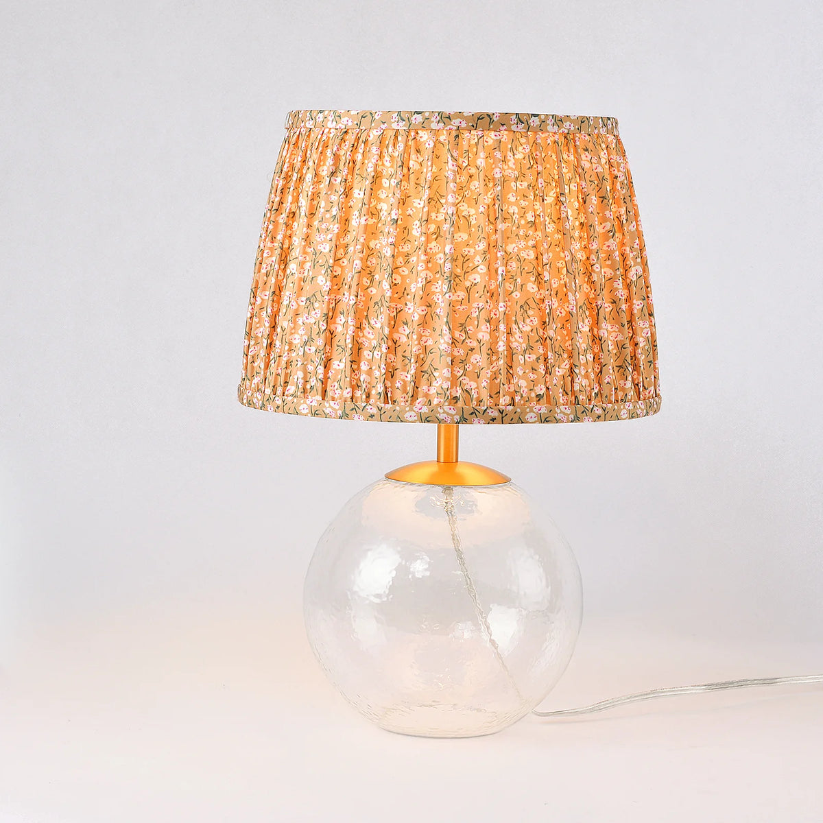 Lampe de chevet en verre martelé avec abat-jour floral