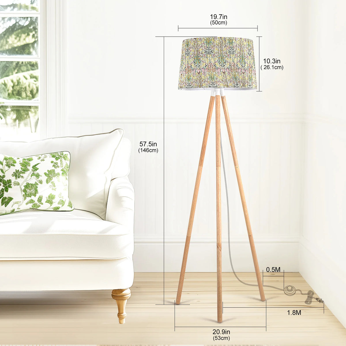Lampadaire trépied en bois — abat-jour en tissu